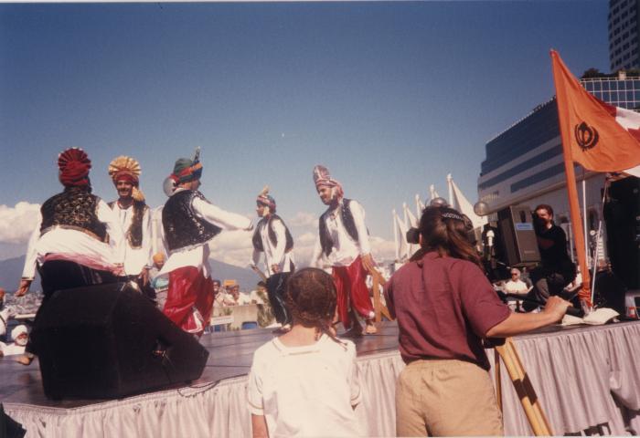 Bhangra : Richmond Punjabi Artists Assoc.