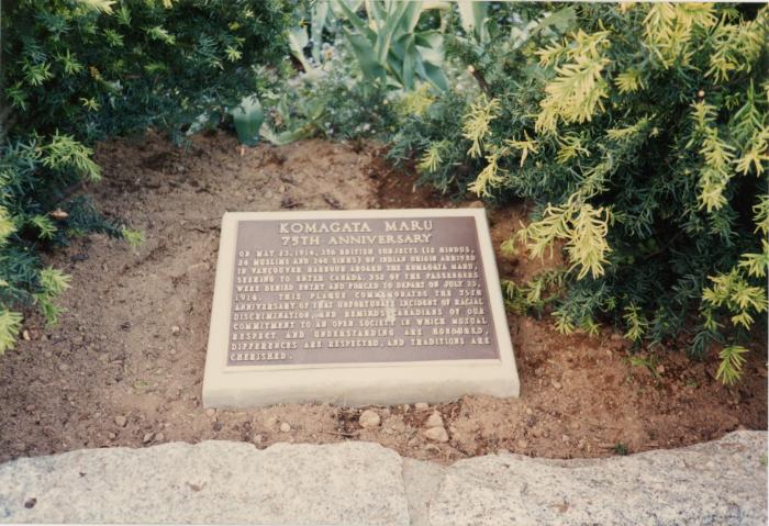 Plaque at Portal Park