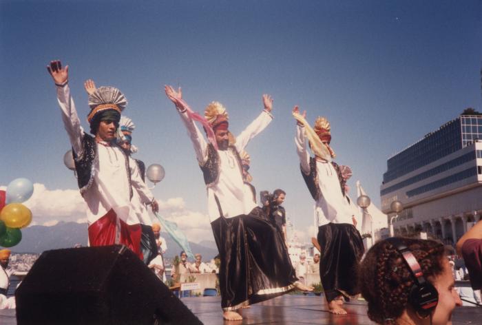 Bhangra : Richmond Punjabi Artists Assoc.