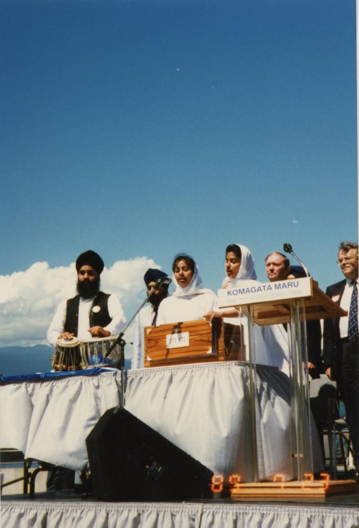 O Canada and Dev Shive by Nitu and Vijay Singh