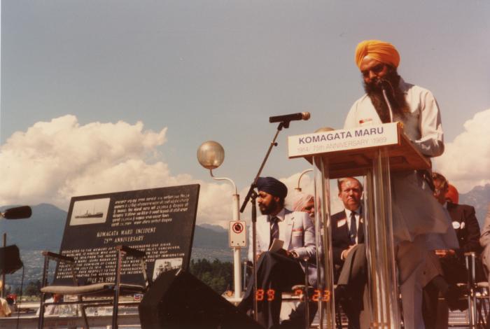 [Mr. Jagtar Singh Sandhu : Surrey]