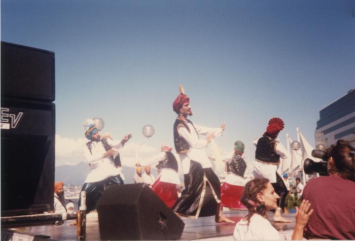 Bhangra : Richmond Punjabi Artists Assoc.
