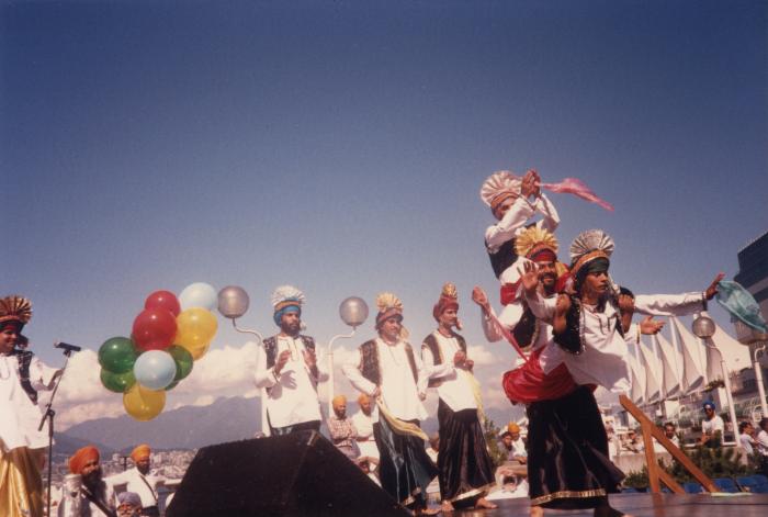 Bhangra : Richmond Punjabi Artists Assoc.
