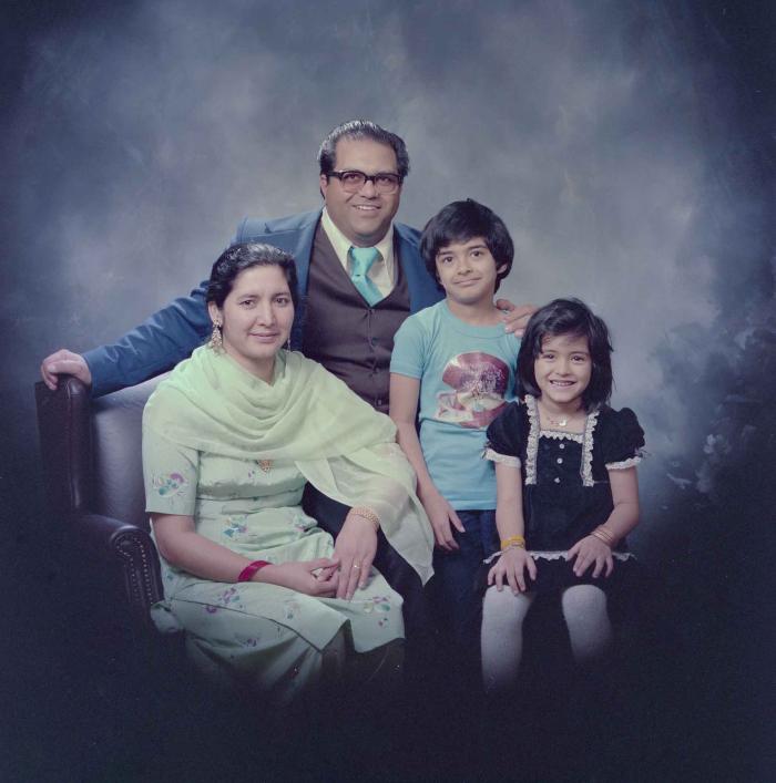 [Group portrait of Gill family]